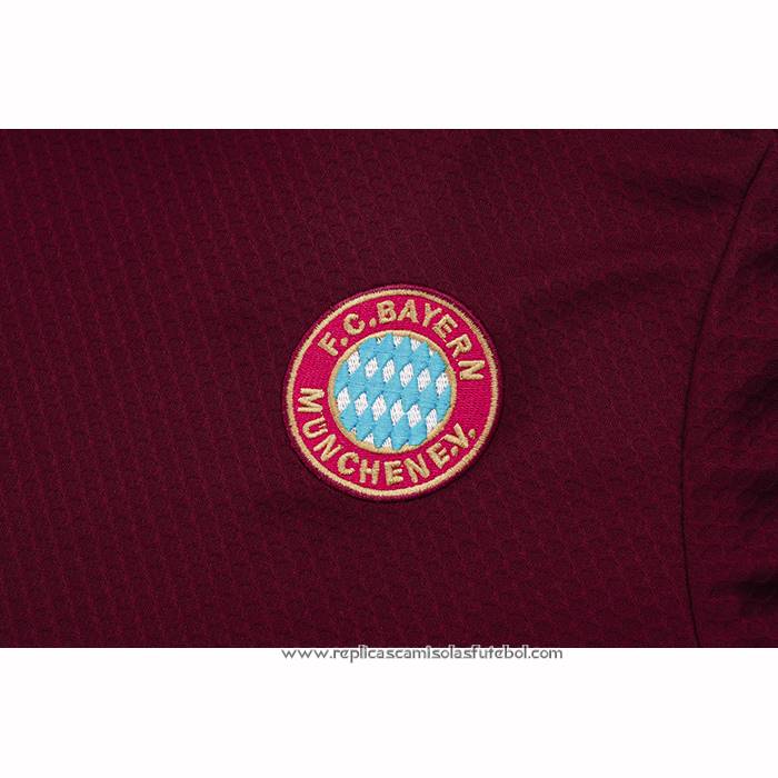 Fato de Treino
 Bayern de Munique
 2025-2026 Manga Curta
 Vermelho
 - Calcas Curta
